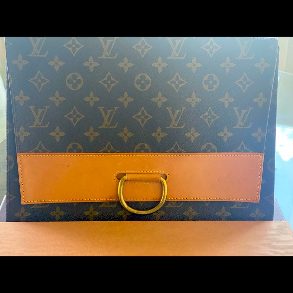 💎Authentic Vintage 1988 Louis Vuitton larger envelope clutch France